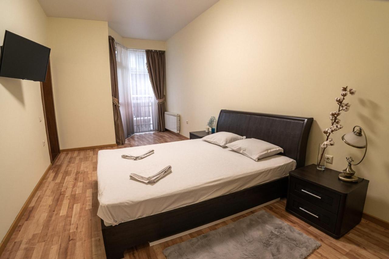 Comfort Apartment Lviv Exterior photo